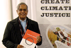 Bishop Gomes, Auxiliary Bishop of the Archdiocese of Dhaka, Bangladesh President of Caritas Bangladesh being part of Caritas climate justice campaign Credits: Caritas