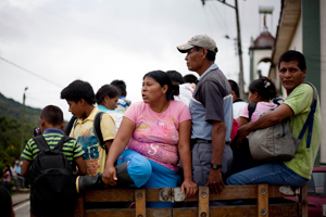 Conflict and human rights abuses have led to 3.4 million people officially registered as internally displaced (IDPs) in Colombia. Credits: Caritas 2010