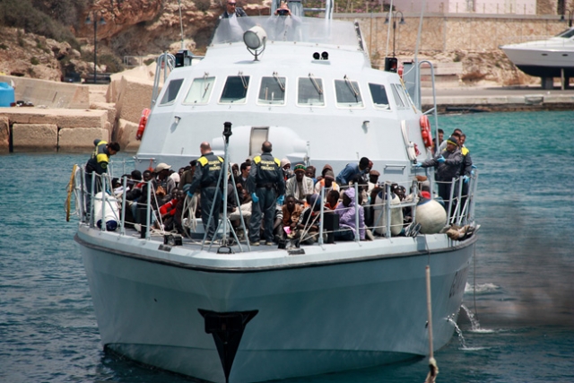 Les migrants arrivant à Lampedusa. Photo: Caritas