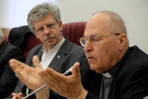 Mons. Walduni, de Cáritas Irak: “Queremos la libertad para practicar nuestra religión. Queremos nuestros derechos humanos. Le pedimos a Cristo que nos ayude”.