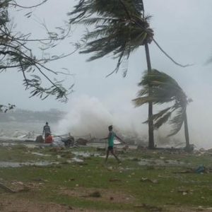 Deadly cyclone slams into South Pacific islands