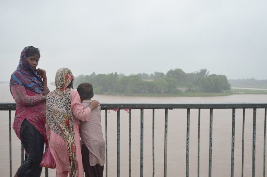 Cientos de pueblos inundados en Pakistán