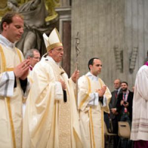 “La paz es posible en Siria” dice el Papa Francisco en apoyo a la campaña de Caritas