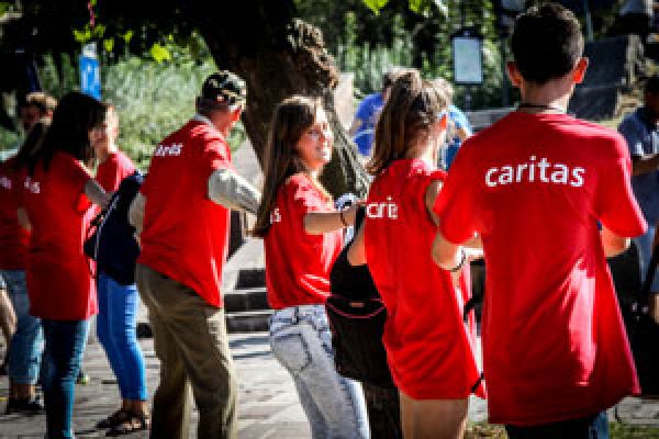 Le Cardinal Tagle et les jeunes de Caritas inspirent les pèlerins des Journées Mondiales de la Jeunesse