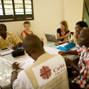 Questions et réponses sur une année de crise en Côte d’Ivoire
