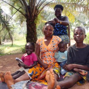 Ivoirians fleeing to Liberia meet widow’s might