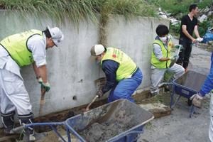 Zona del tsunami: Un día en la vida de un voluntario de Caritas Japón