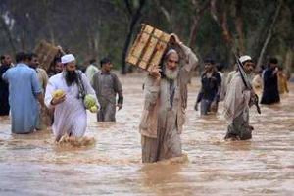 Many people flooded out in Pakistan