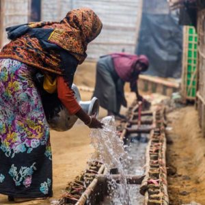 Caritas helps Rohingya batten down for monsoon and cyclones