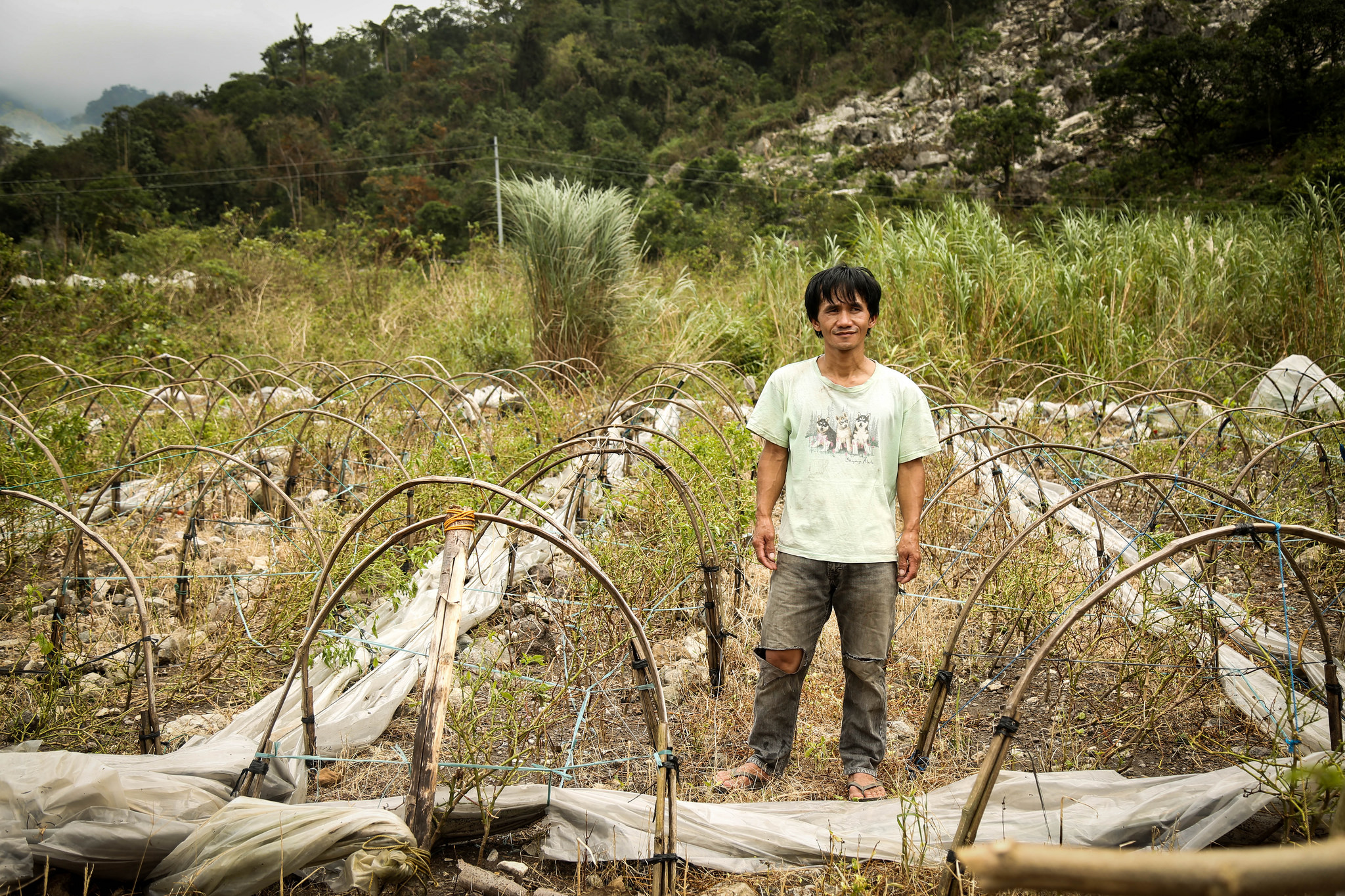 Orland lost his home and his only source of income. Photo by: Syrel Espineda/NASSA/Caritas Philippines