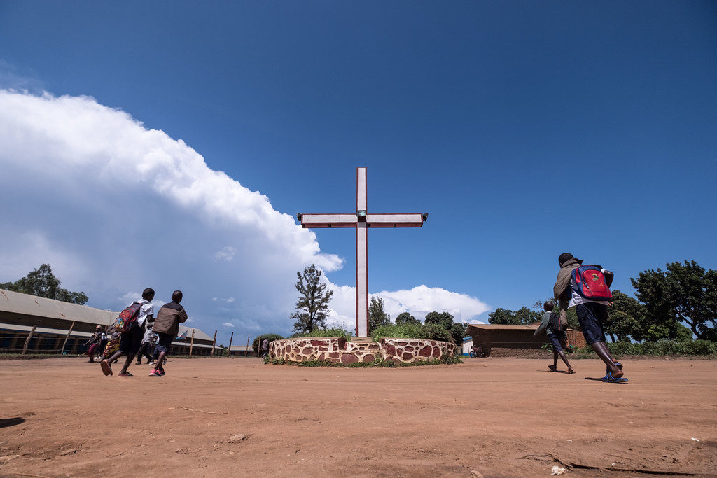 Children on their way to school in Bunia, DRC.