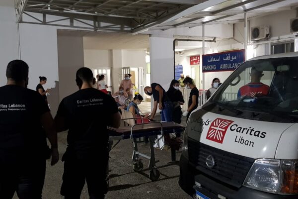 Explosiones en Beirut. Caritas lanza un plan de emergencia para ayudar inmediatamente a las víctimas