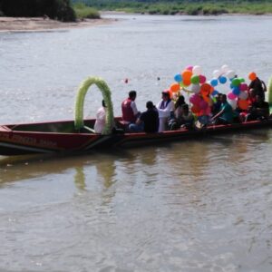 Caritas Colombia building peace through river-side community