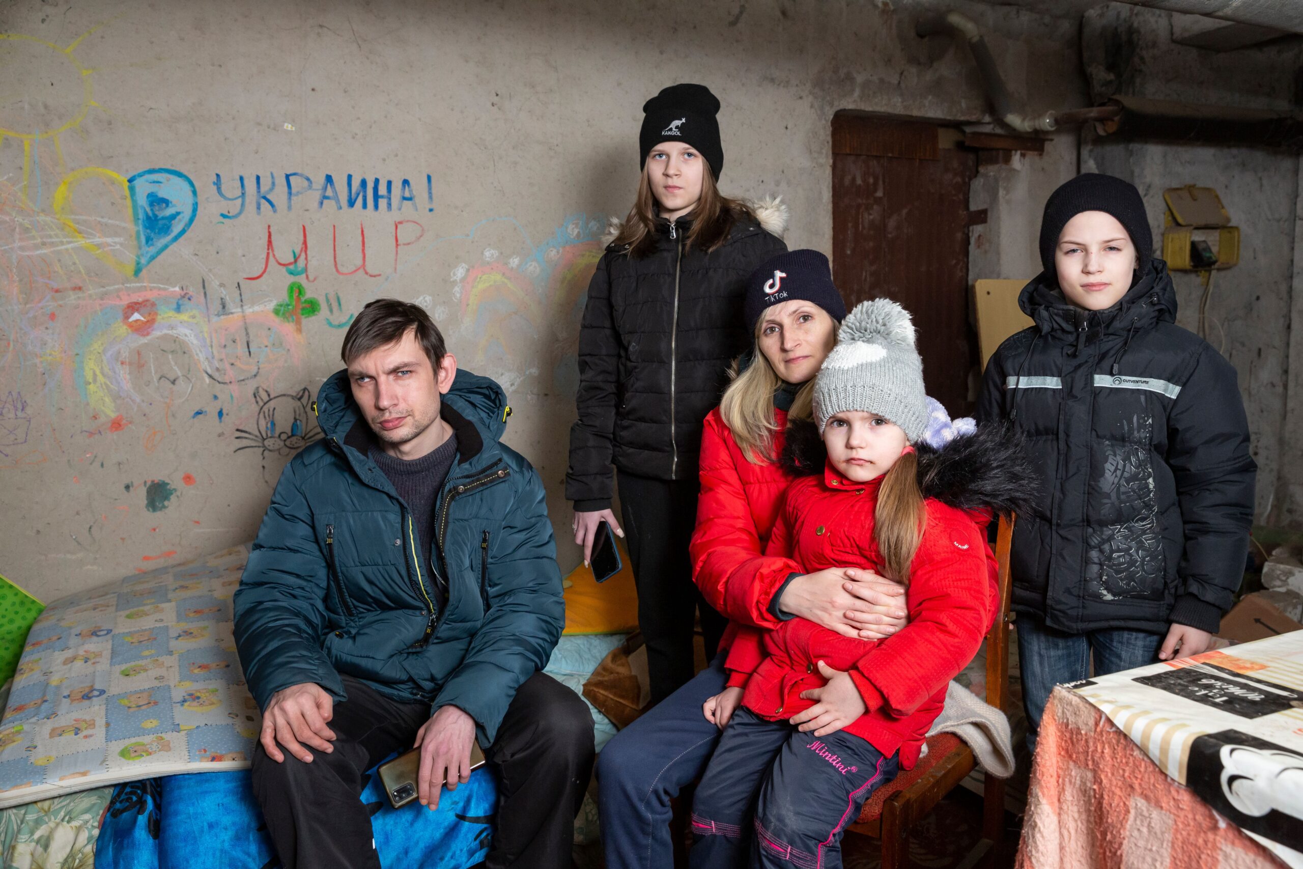 Un año de guerra en Ucrania. Gente del sótano