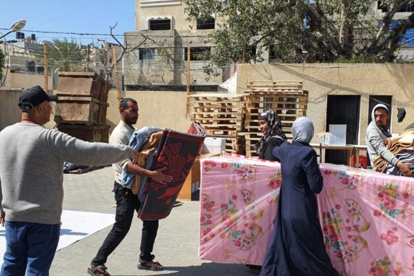 Caritas en Gaza: “No se trata sólo de ofrecer cobijo, sino de solidarizarse con las comunidades”